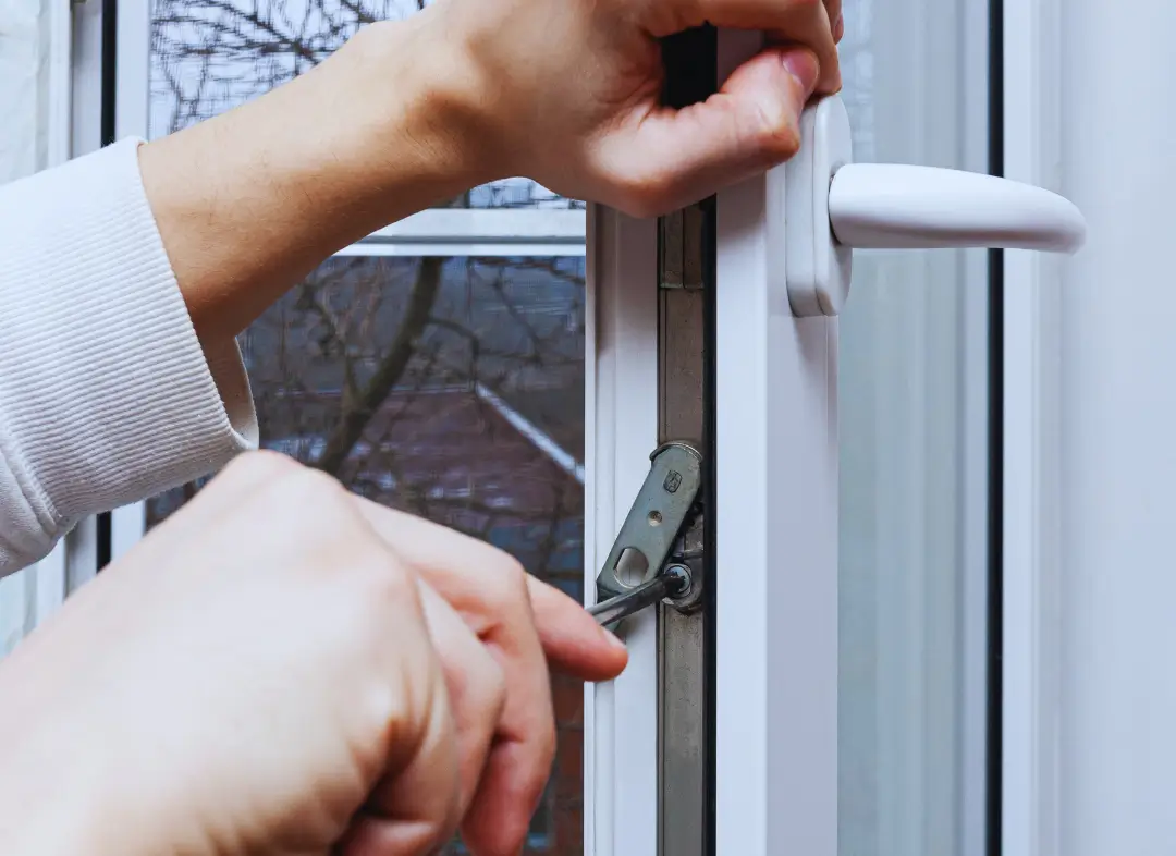 Réparation serrure de fenêtre Touët-de-l'Escarène